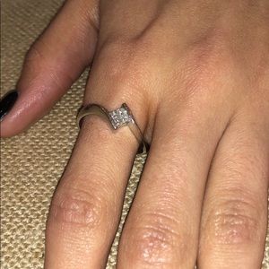 Diamond Abstract Ring